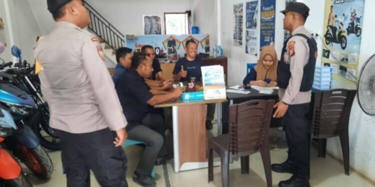 Keliling Kampung, Polisi Sapa Warga: Polsek Ukui Gencarkan Patroli Edukasi Demi Kamtibmas