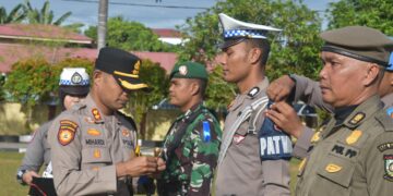 Kapolres Kampar Pimpin Upacara  Ops Lancang Kuning 2025 Berlangsung Selama 14 Hari