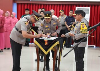 Polda Riau Gelar Sertijab 4 Kapolres