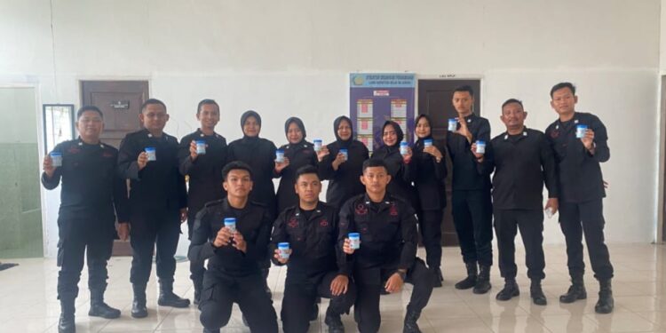 Wujudkan Aparatur Bebas Narkoba, LPN Kelas IIB Langsa Tes Urine Rutin Pegawai 