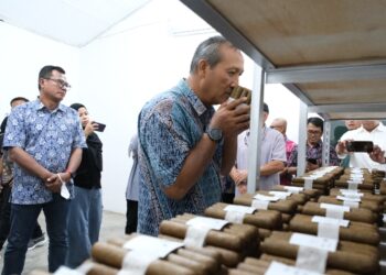 Pabrik Cerutu Tembakau Deli Diresmikan, Siap Bertarung di Pasar Global