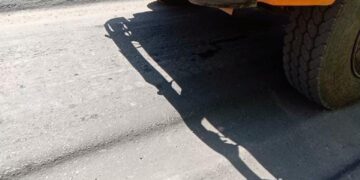 Pengendara Keluhkan Jalan Bergelombang Di KM 15 Sukajadi, Sebabkan Kemacetan Dan Kecelakaan