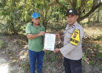 Bhabinkamtibmas Ini, Ajak Warga Cegah Karhutla dan Bijak Bermedsos