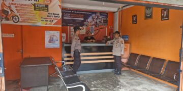 Polsek Kuala Kampar Giatkan Patroli KRYD, Sasar Toko dan Kantor Pelayanan Publik