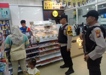 Patroli Obvit Polsek Ukui, Cegah C3, Jaga Keamanan Tempat Publik