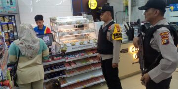 Patroli Obvit Polsek Ukui, Cegah C3, Jaga Keamanan Tempat Publik