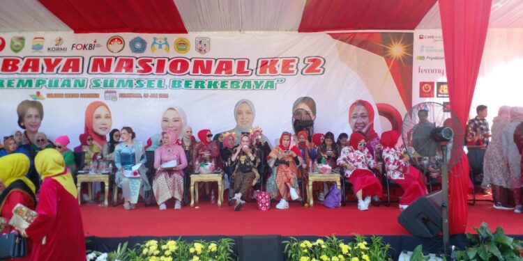 Peringatan Hari Kebaya Nasional Ke-2 Provinsi Sumatera Selatan 