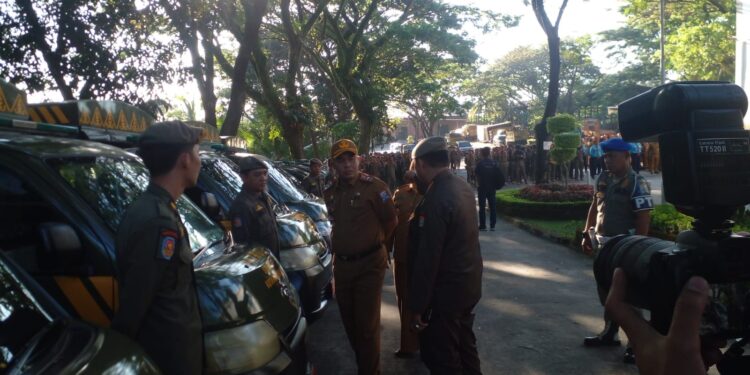 Apel Pagi Bersama Satuan Pol-PP Dan Dinas Lingkungan Hidup Palembang