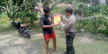 Polsek Pangkalan Kerinci Sosialisasikan Maklumat Kapolda Riau, Warga Desa Makmur Diedukasi soal Bahaya Karhutla