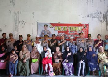 Jum’at Curhat Perdana, Kapolres AKBP Muhamad Taufiq : “Dukung Kami Dalam Harkamtibmas”