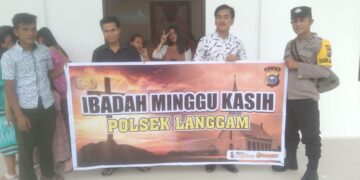 Polsek Langgam Gelar Ibadah Minggu Harmoni Bersama Jemaat PGI Agrita Sari