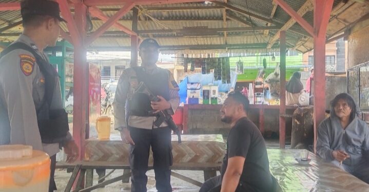 Patroli Humanis, Polsek Ukui Ajak Warga Jaga Kamtibmas Bersama