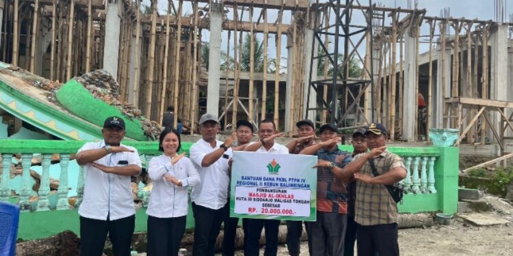 PTPN Group Perkuat Komitmen Sosial, Salurkan Bantuan Empat Miliar untuk Pendidikan dan Rumah Ibadah di Berbagai Wilayah Indonesia