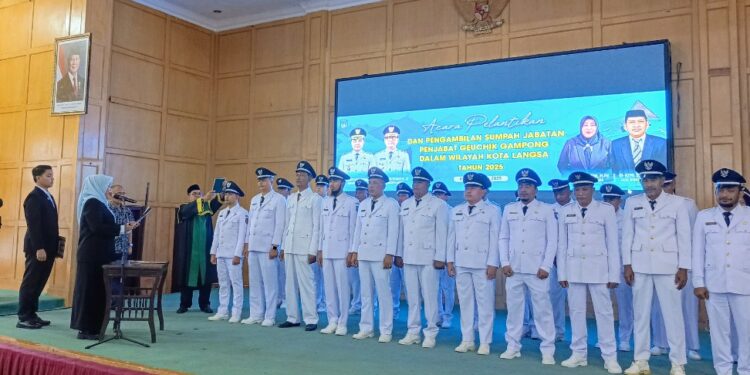 Plt Sekda Langsa Lantik dan Kukuhkan Pj Geuchik