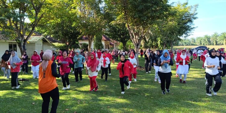 Klinik Cut Meutia Gelar Senam dan Edukasi Prolanis