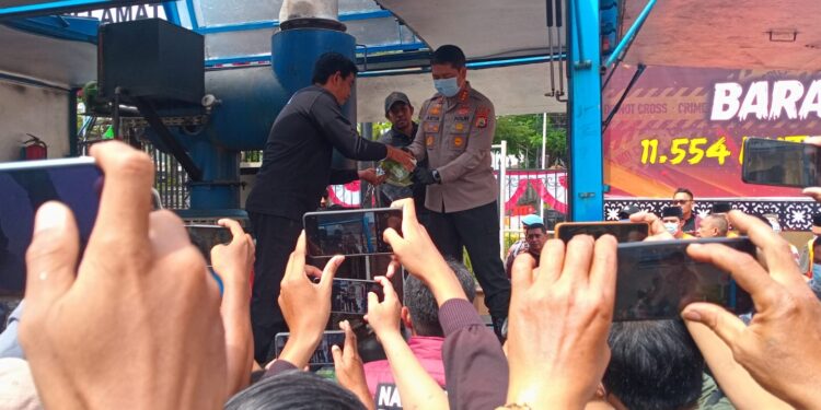 Satresnarkoba Polrestabes Makassar Kembali Musnahkan Narkotika Dengan Nilai 16 Miliar