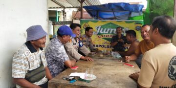Jumat Curhat Polsek Ukui, Bangun Kepercayaan Lewat Dialog Akrab Bersama Warga