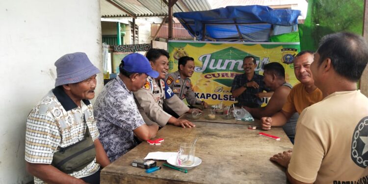 Jumat Curhat Polsek Ukui, Bangun Kepercayaan Lewat Dialog Akrab Bersama Warga