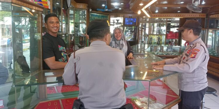 Polsek Pangkalan Kerinci Gelar Patroli KRYD Cegah C3 di Sejumlah Titik Rawan