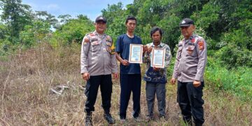 Polsek Pangkalan Lesung Gelar Patroli dan Sosialisasi Cegah Karhutla di Desa Tanjung Kuyo