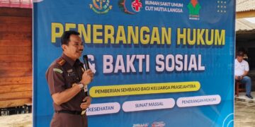 Kejaksaan Langsa Penerangan Hukum dan Baksos di Pulau Telaga Tujuh 