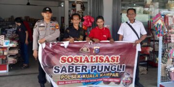 Cegah Pungli, Polsek Kuala Kampar Sosialisasikan Perpres Saber Pungli ke Masyarakat