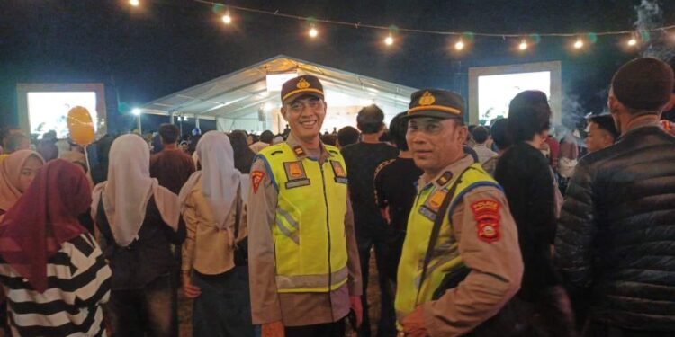 Pengamanan Kegiatan HUT Ke-24 Desa Sidomulyo Dengan Djarum Istimewa dan Anji Drive Berjalan Lancar
