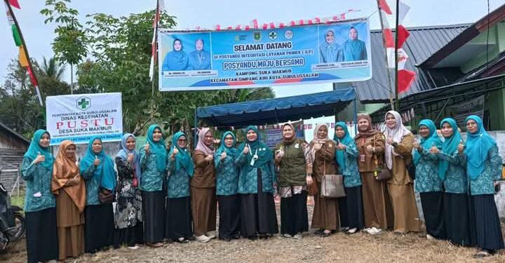 Ketua PKK Kota Subulussalam Menghadiri Posyandu Dan Pengukuhan TP PKK Suka Makmur