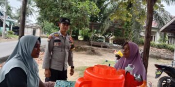 Ciptakan Suasana Sejuk dan Aman, Bhabinkamtibmas Sambangi Warga Desa Balam Merah dan Bagan Laguh
