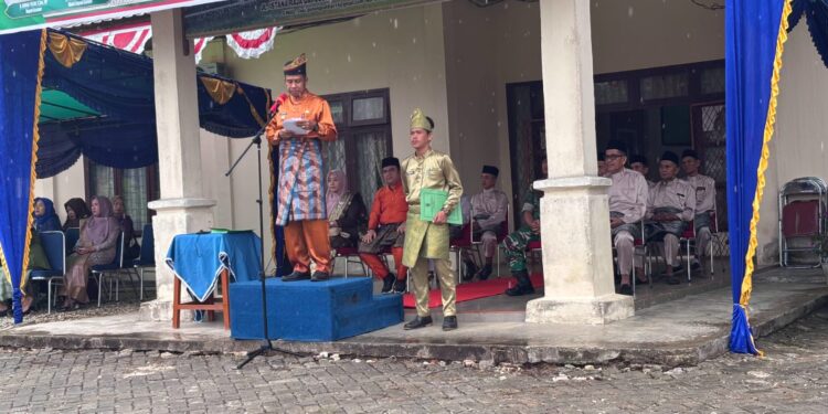 Camat Gunung Salihan Musnaini Jadi Pembina Upacara HUT Provinsi Riau Ke 68