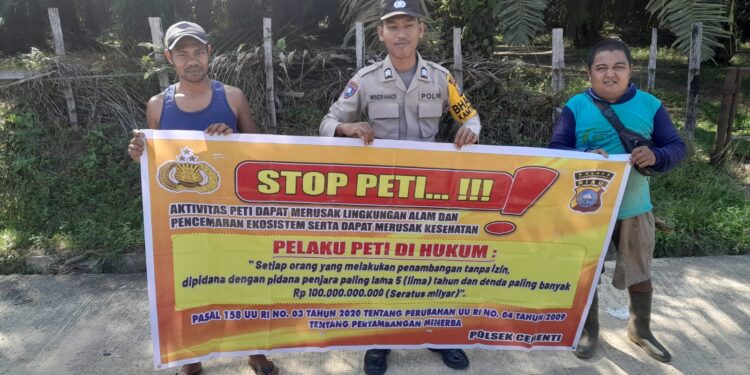 Polsek Cerenti Sampaikan Himbauan Larangan Aktivitas PETI Di Desa Pulau Panjang