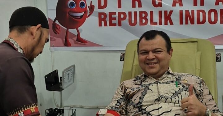 Peringati HUT RI Ke 80, Kakanim Takengon Sayid Zulkifli Melaksanakan Donor Darah 