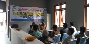 Pemerintah Kampung Simpang Juli Bersama Babinsa Gelar Pelatihan Kebangsaan