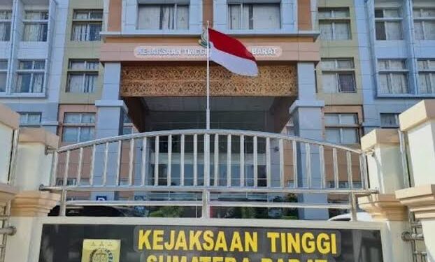 Dua Kasus Dugaan Korupsi Di Kejati Sumbar Mangkrak, Aroma Bau Busuk Tercium, CIC Angkat Bicara