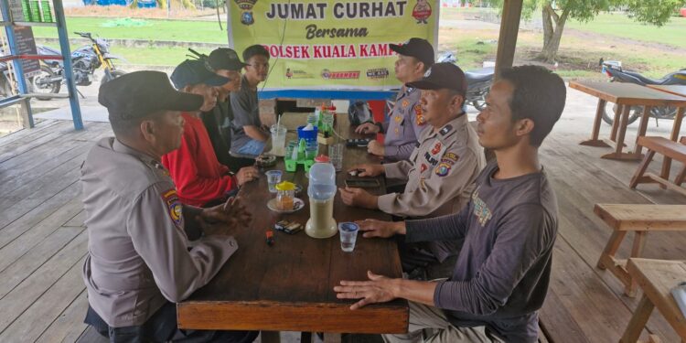 Jumat Curhat di Kuala Kampar: Polisi Dengarkan Warga, Tindak Cepat Masalah Kamtibmas