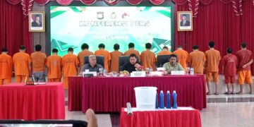 Kampar Bersih Dari sabu!” Polres Kampar Giling Habis Barang Bukti Narkoba  16 Pengedar jadi tontonan !