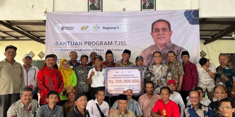 Dukung Ketahanan Pangan, Holding Perkebunan Nusantara melalui PTPN I Regional 5 Bangun Saluran Irigasi