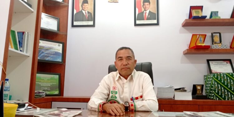 Plt Sekwan DPRK Buhari : Polemik Pin Dewan, Pengadaan Sesuai Aturan 