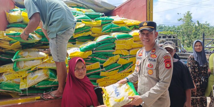 Polsek Air Kumbang Sukses Melaksanakan Gerakan Pangan Murah Sebanyak 10 Ton Terjual 