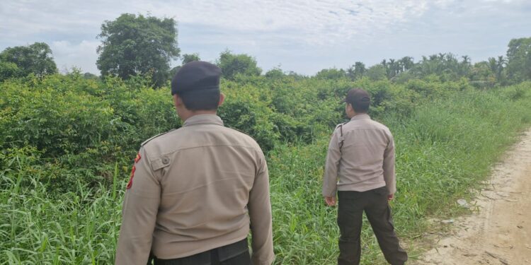 Polsek Pangkalan Kerinci Sosialisasikan Maklumat Kapolda Riau Soal Larangan Bakar Lahan