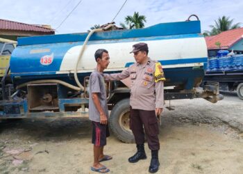 Polsek Bunut Bagikan Maklumat Kapolda Riau dan Lakukan Silaturahmi untuk Cooling System di Desa