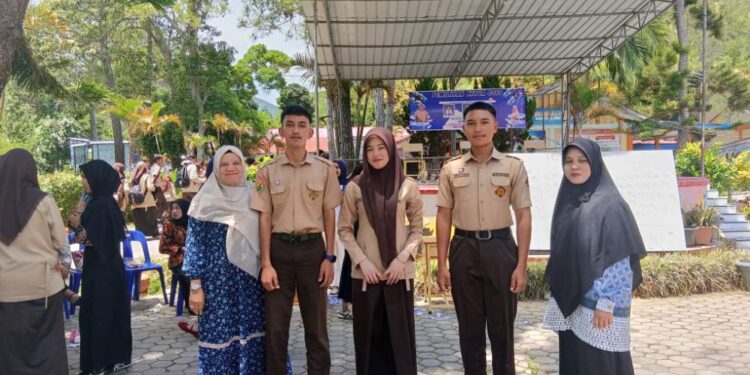 SMA Negeri 4 Takengon Gelar Pesta Demokrasi Pemilihan Ketua OSIS