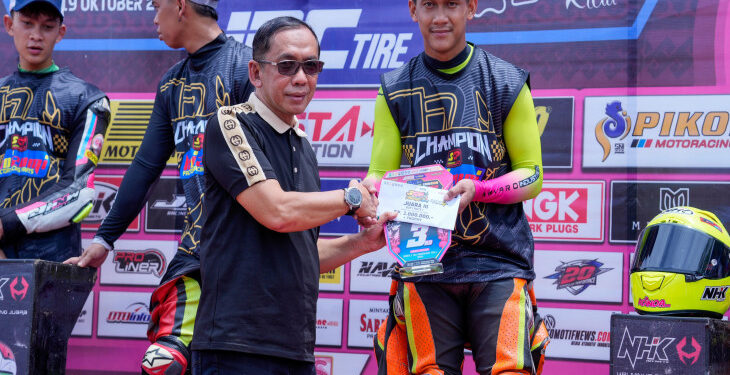 Wakili Bupati Kampar Asisten III Ir.Azwan Hadiri Opening Ceremony Sumatera Cup Prix 2025 di Sirkuit Sport Center Bangkinang