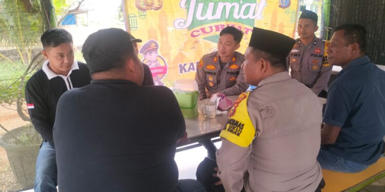 Polsek Ukui Gelar Jumat Curhat, Warga Sampaikan Aspirasi Soal Karlahut, SKCK, dan Remaja Nongkrong Malam
