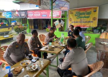 Lewat Program Jumat Curhat, Kapolsek Pangkalan Lesung Ajak Warga Jaga Kamtibmas