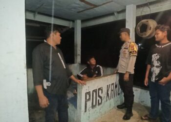 Polsek Langgam Cek Pos Kamling di Desa Langkan, Warga Diimbau Aktif Jaga Keamanan
