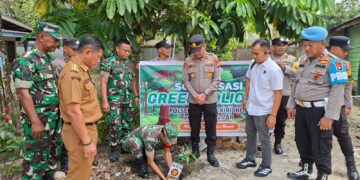 HUT Ke-80 TNI, Polsek Kampar Kiri Hilir Berikan Surprise ke Pos Ramil