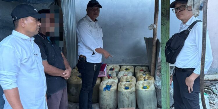 Satreskrim Polres Kampar Tangkap Pelaku Penyalahgunaan BBM Jenis Solar