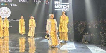 Ketua Dekranasda Kota Langsa Tampil Memukau di Indonesia International Modest Fashion Festival Tahun 2025