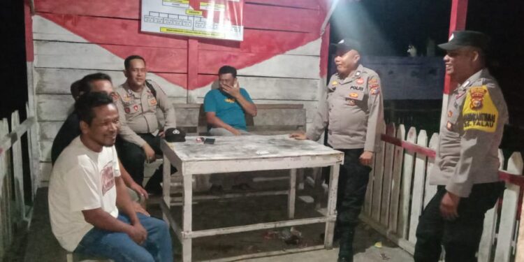 Sambangi Pos Kamling, Polisi Ajak Warga Aktif Jaga Kamtibmas